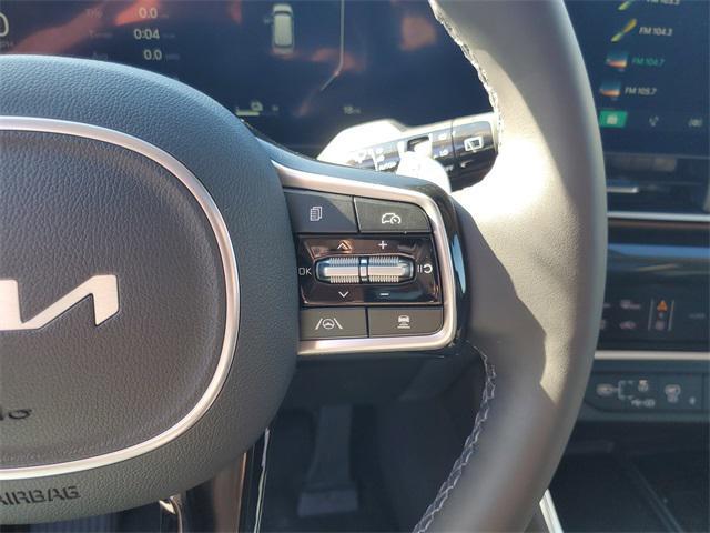 new 2026 Kia Carnival Hybrid car, priced at $52,521