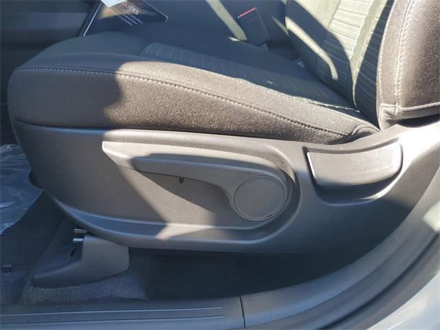 new 2026 Kia Sorento car, priced at $33,000