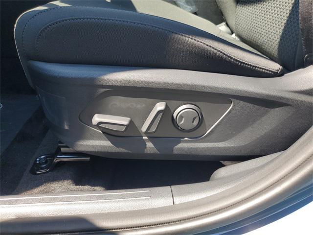 new 2026 Kia Sportage car, priced at $32,457