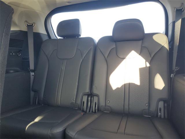 used 2023 Kia Sorento car, priced at $23,488