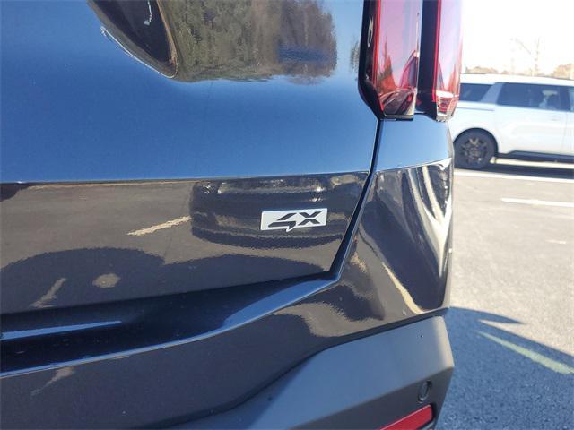 new 2026 Kia Sorento car, priced at $35,517