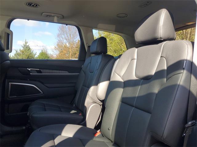 new 2025 Kia Telluride car, priced at $42,517