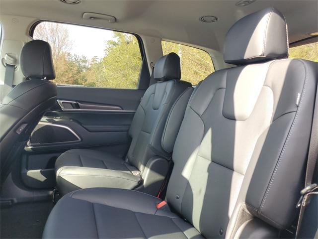 new 2025 Kia Telluride car, priced at $39,392