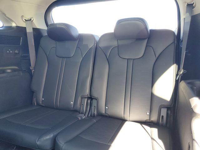 new 2025 Kia Sorento Plug-In Hybrid car, priced at $48,175