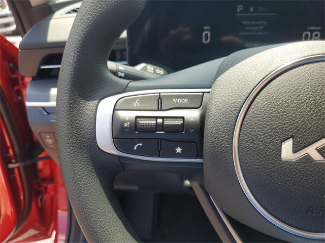 new 2025 Kia K5 car, priced at $26,995