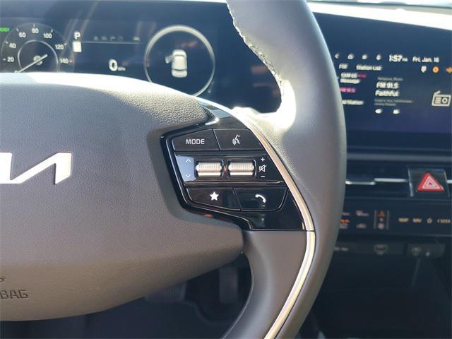 new 2025 Kia Niro EV car, priced at $33,680