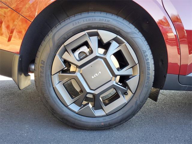 new 2026 Kia Carnival Hybrid car, priced at $42,451