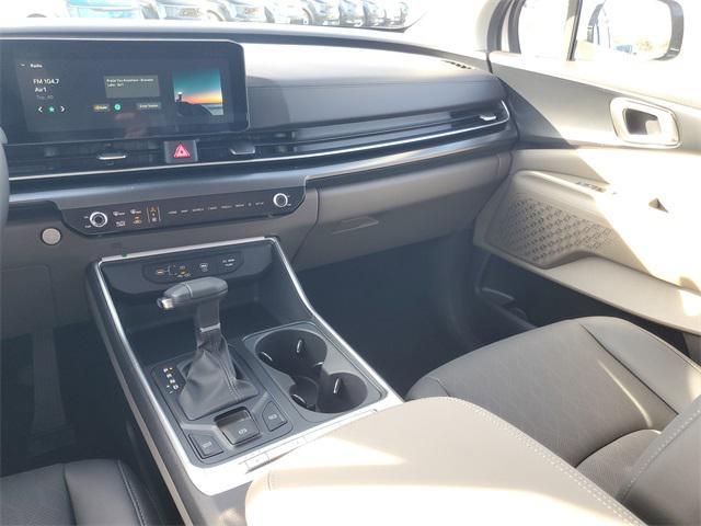 new 2026 Kia Carnival car, priced at $39,264