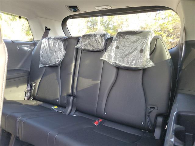 new 2026 Kia Carnival Hybrid car, priced at $48,859