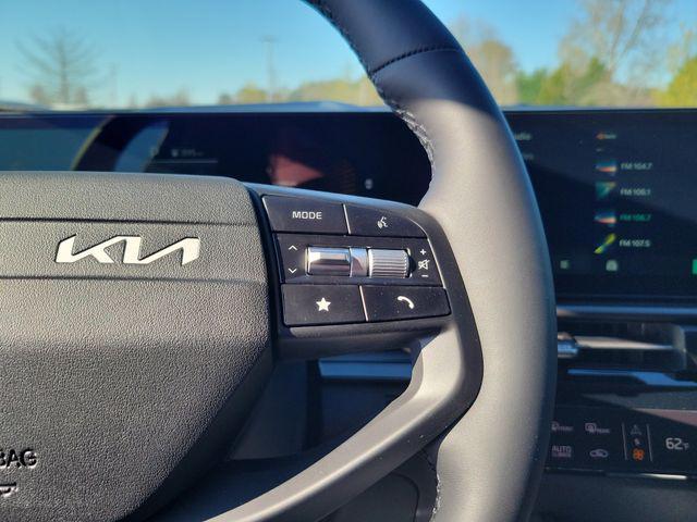 new 2026 Kia Sportage car, priced at $30,794