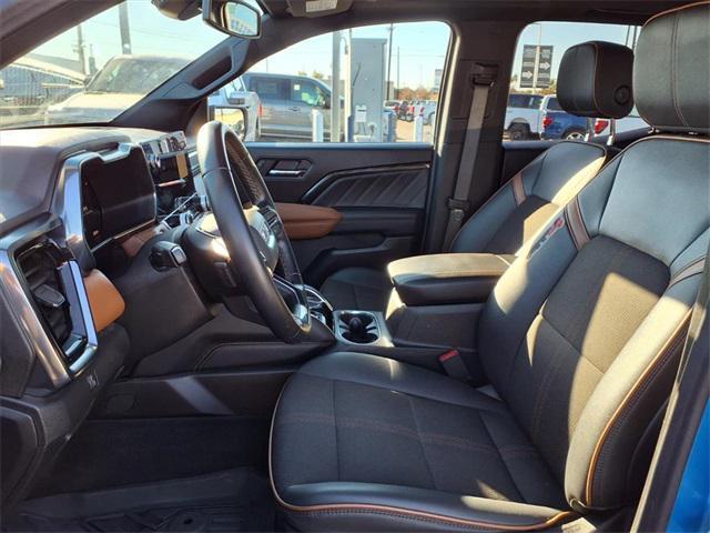 used 2024 GMC Canyon car, priced at $39,999