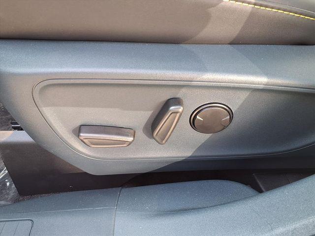 new 2025 Ford Maverick car, priced at $35,512