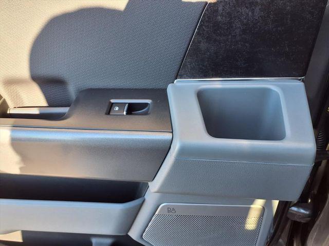 new 2025 Ford F-150 Lightning car