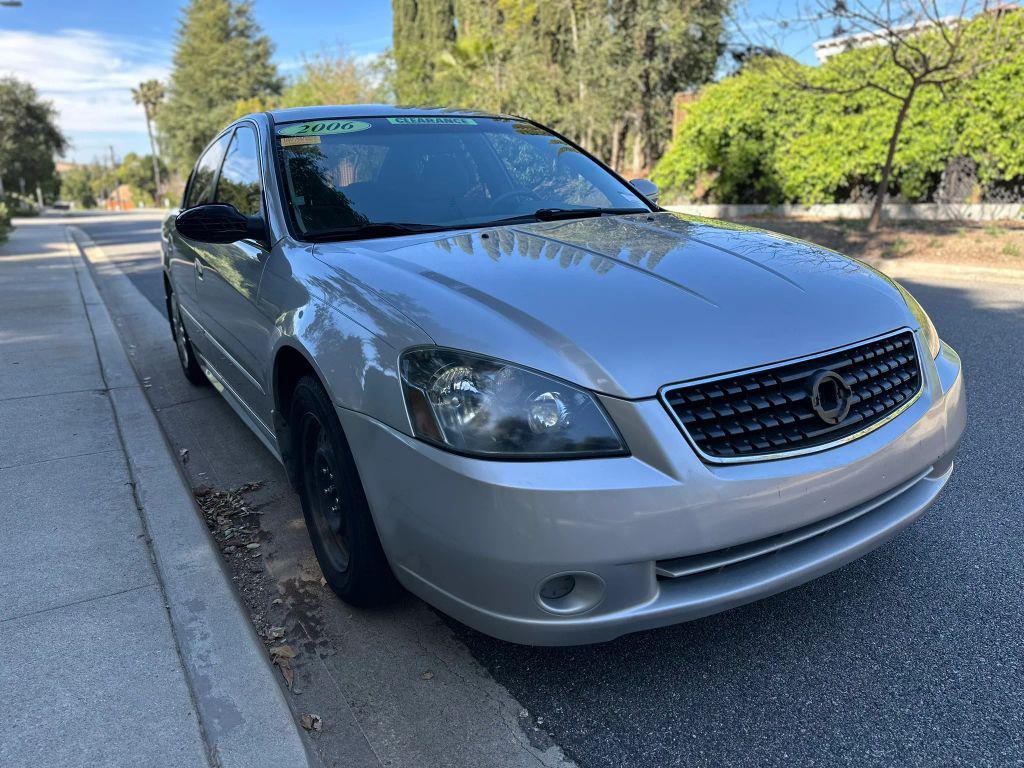 used 2006 Nissan Altima car, priced at $5,999