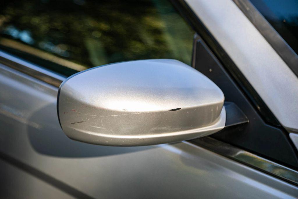 used 2011 Chrysler 200 car, priced at $5,999