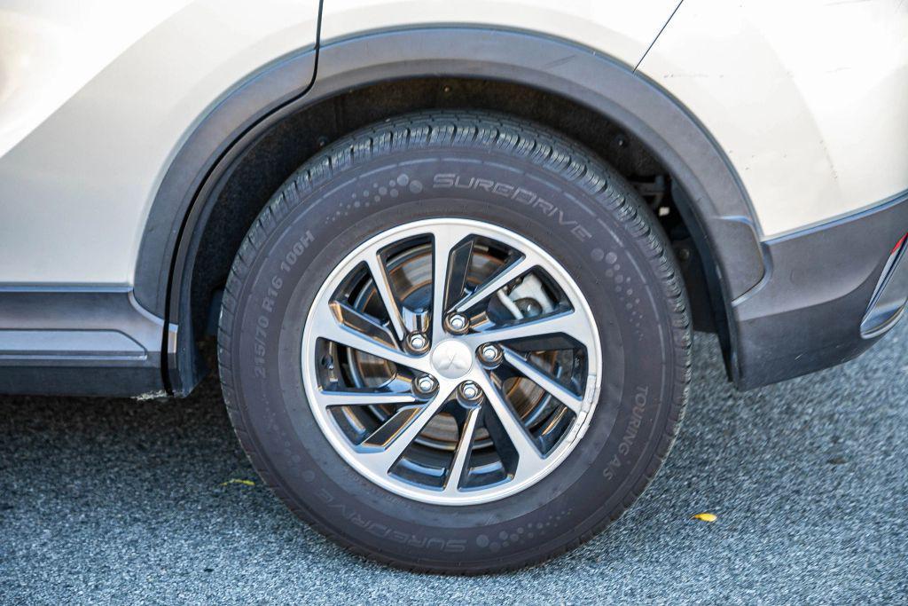 used 2020 Mitsubishi Eclipse Cross car, priced at $11,999