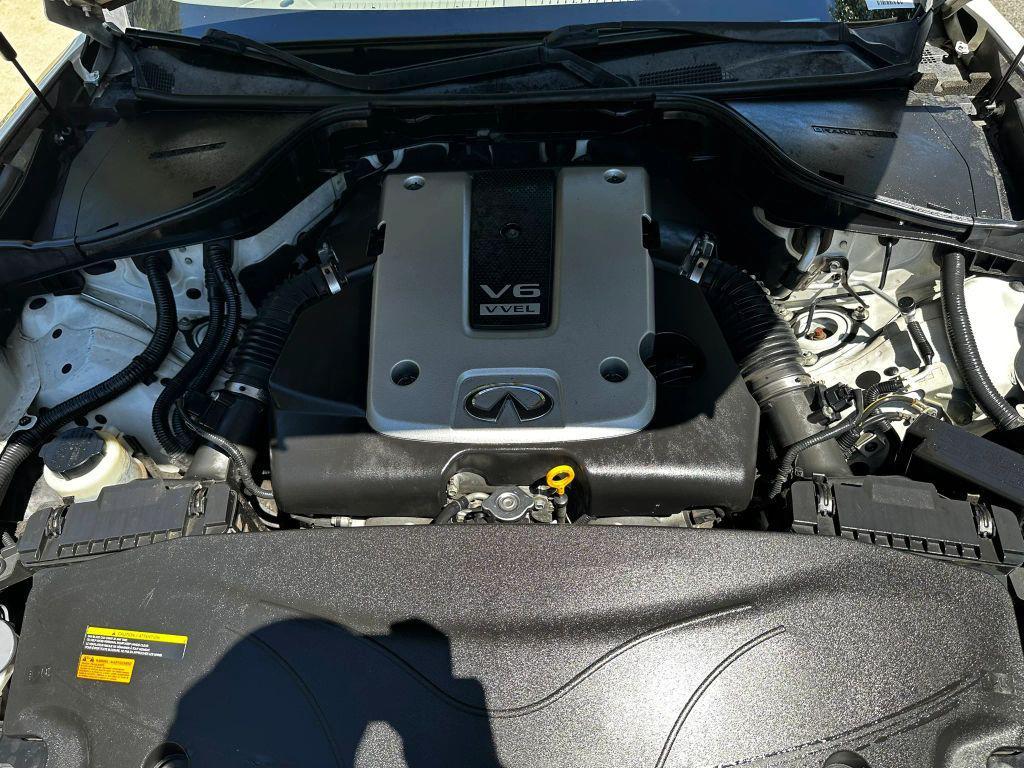 used 2013 INFINITI M37 car, priced at $9,999