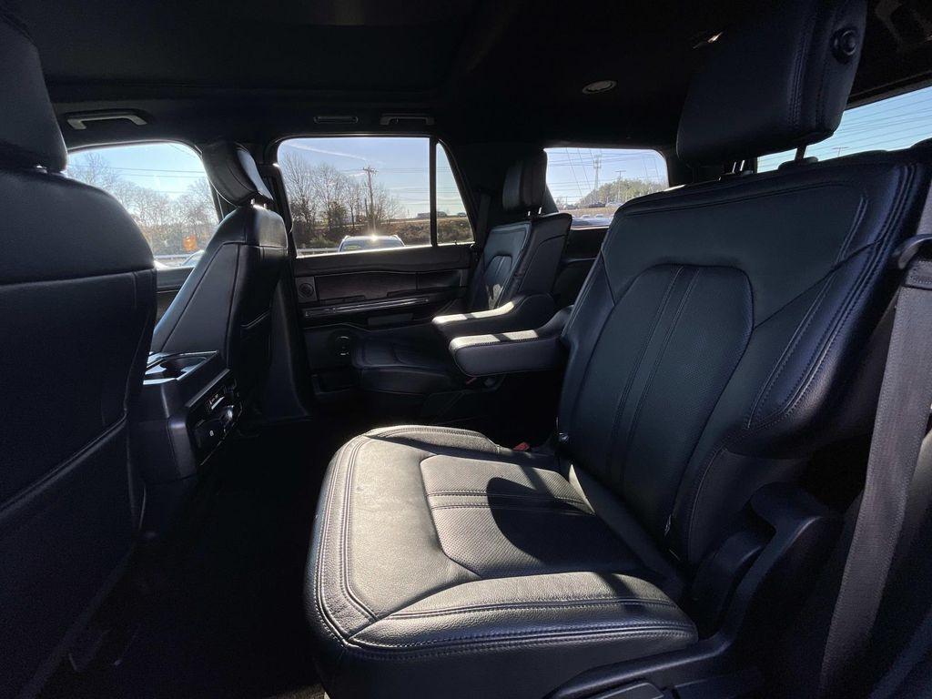 used 2019 Ford Expedition car, priced at $27,995