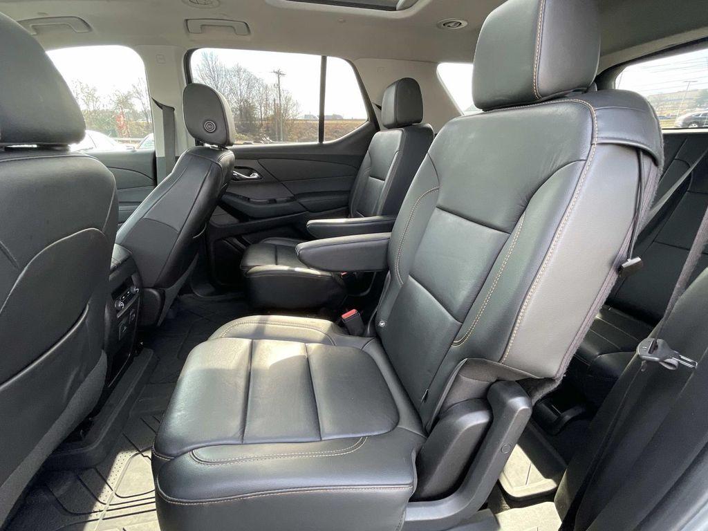 used 2019 Chevrolet Traverse car, priced at $17,499