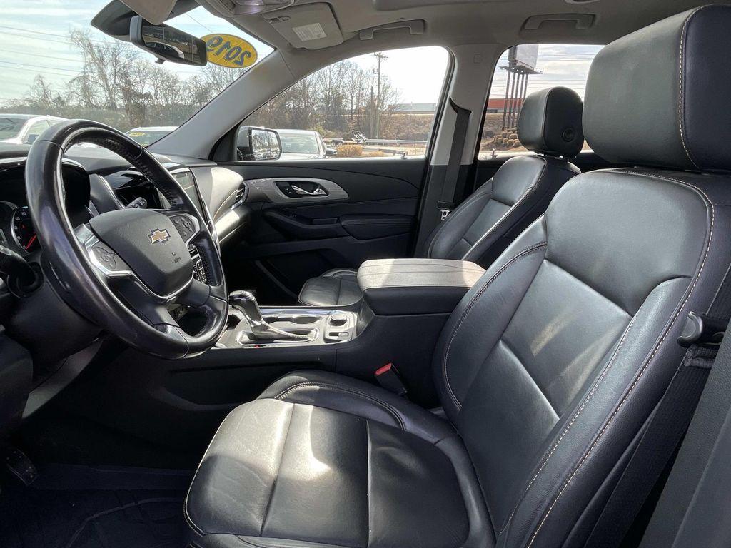 used 2019 Chevrolet Traverse car, priced at $17,499