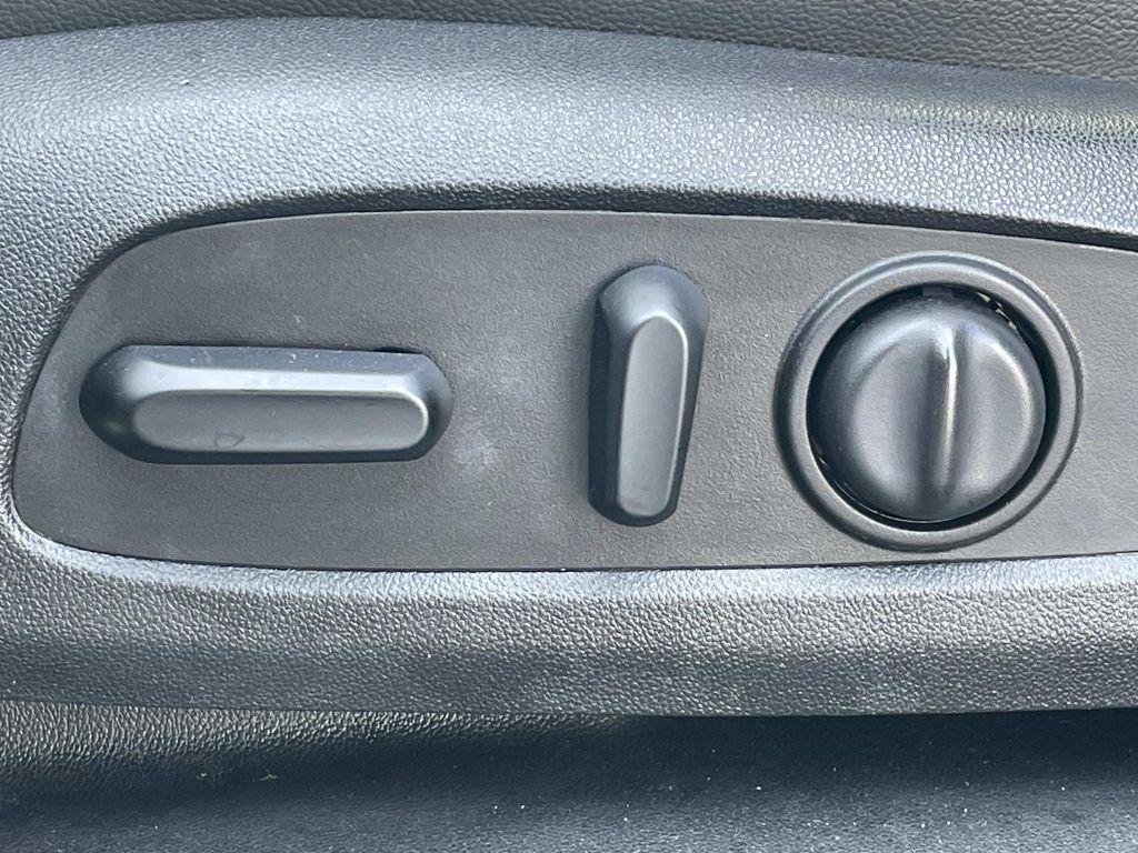 used 2019 Chevrolet Traverse car, priced at $17,499