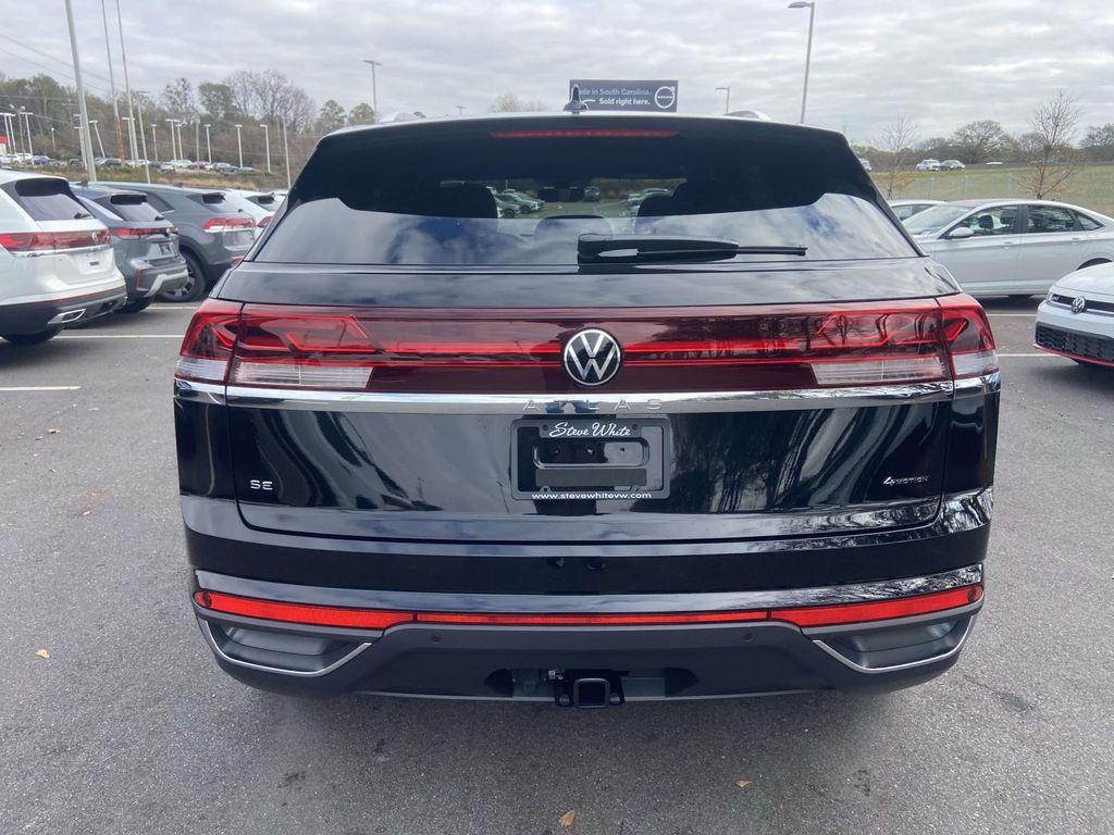 new 2026 Volkswagen Atlas Cross Sport car, priced at $48,186