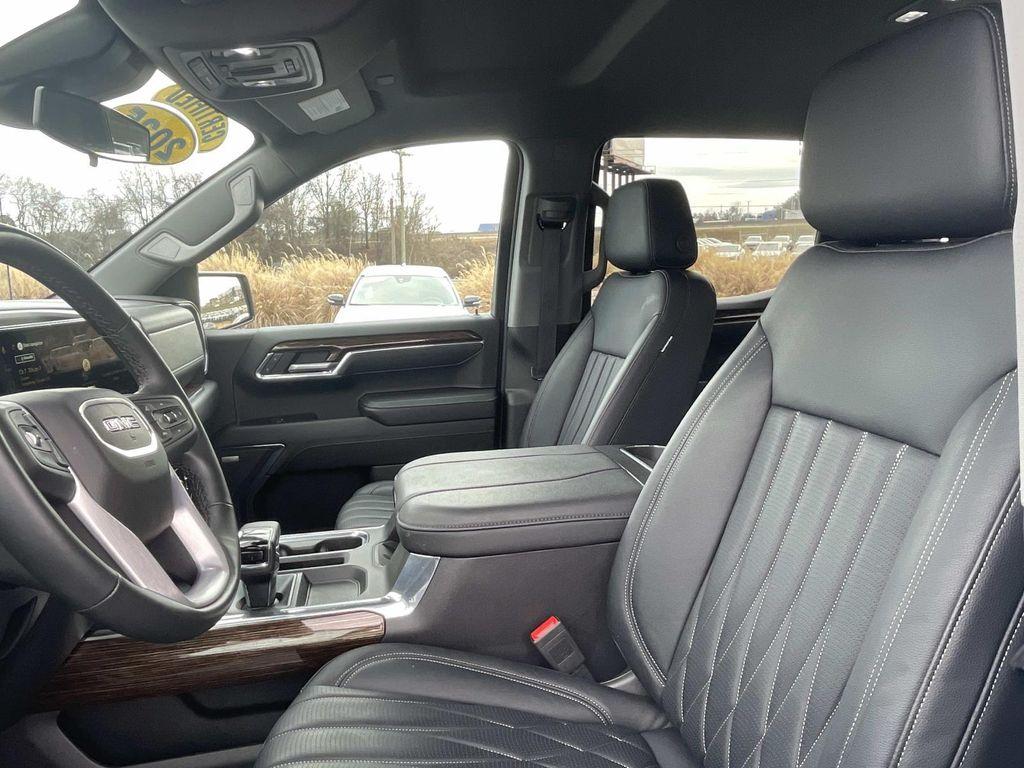 used 2025 GMC Sierra 1500 car, priced at $51,995