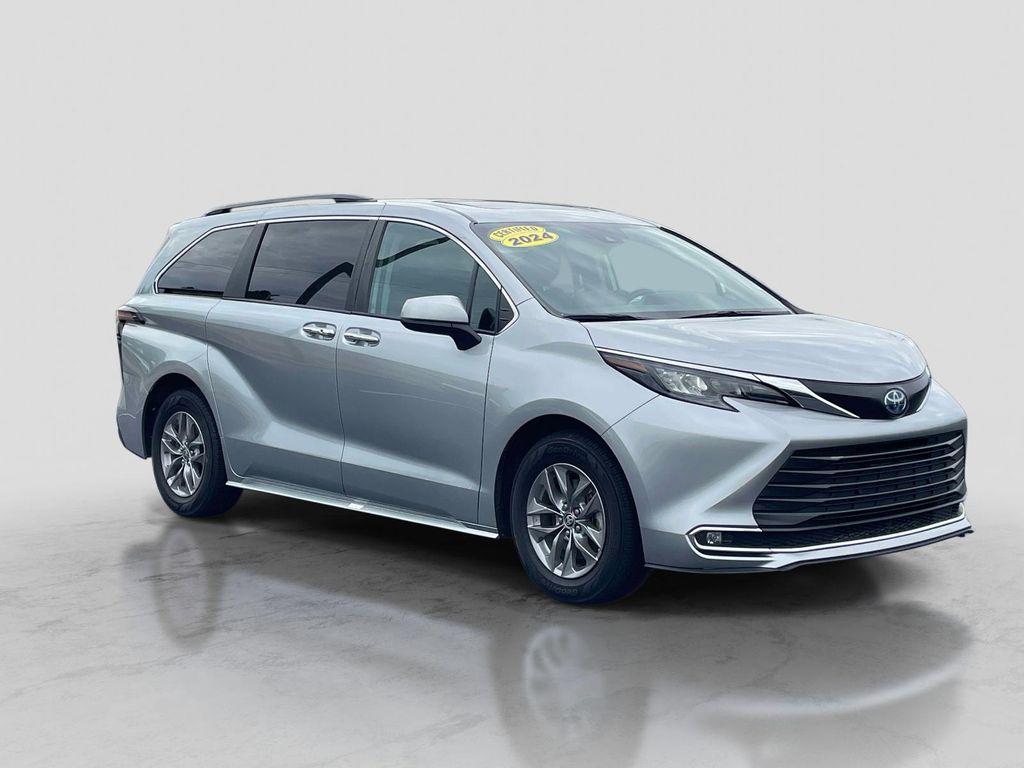 used 2024 Toyota Sienna car, priced at $37,999