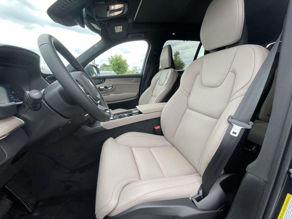 new 2026 Volvo XC90 car, priced at $75,695