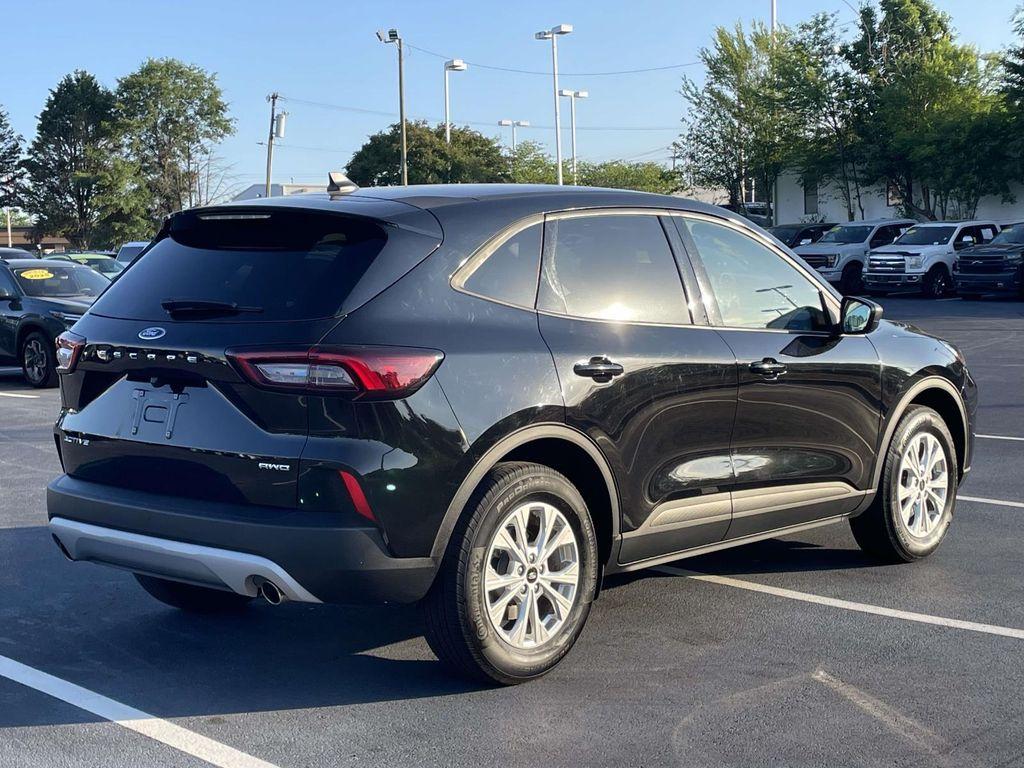 used 2025 Ford Escape car, priced at $24,999