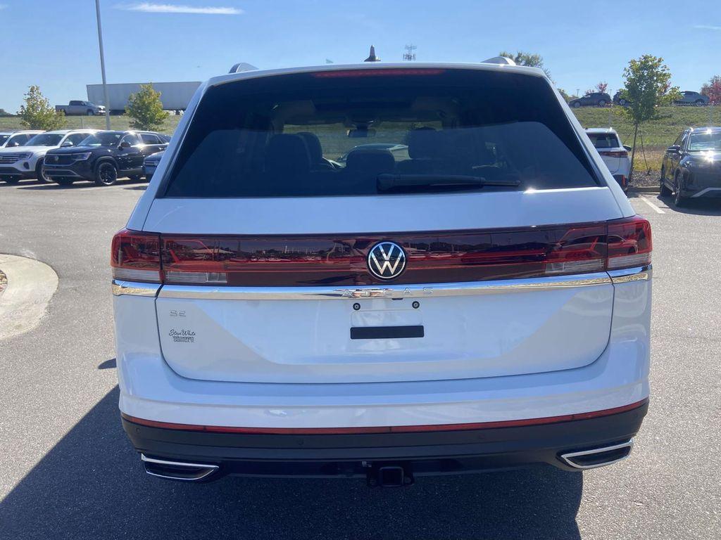 new 2026 Volkswagen Atlas car, priced at $45,475