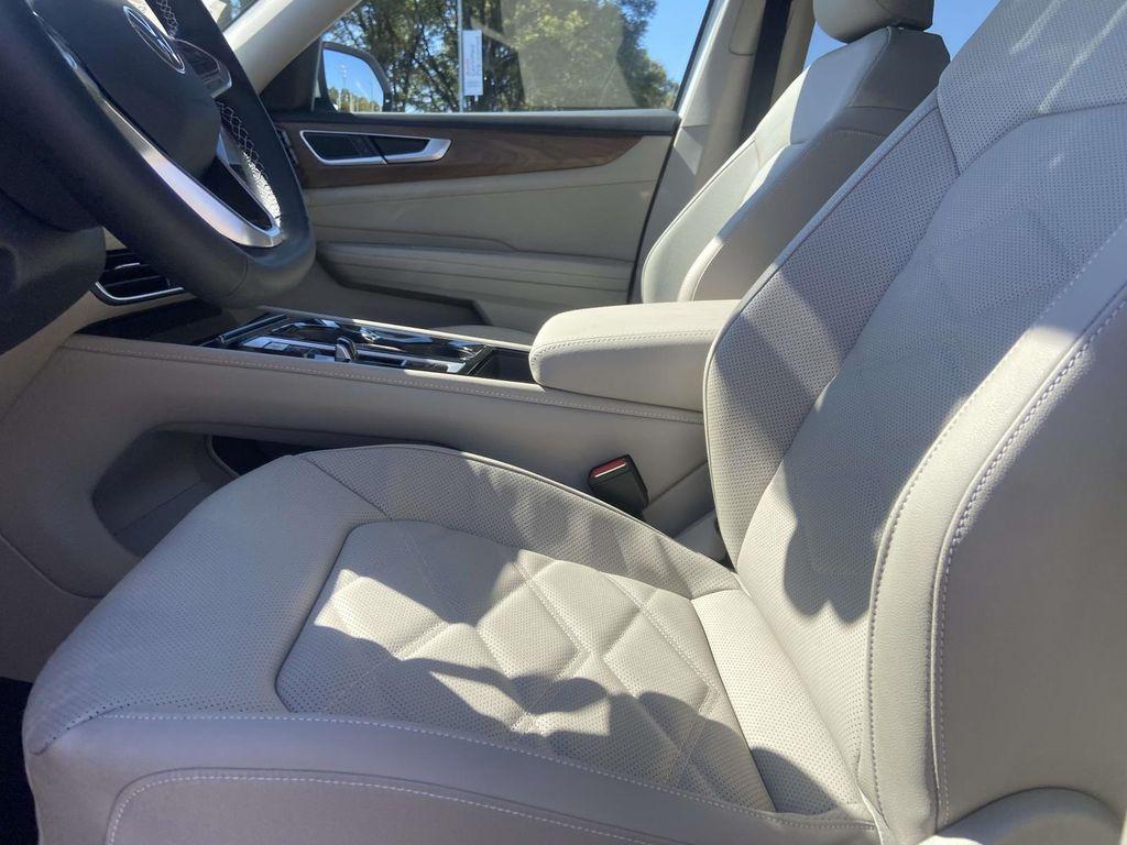 new 2026 Volkswagen Atlas car, priced at $45,475