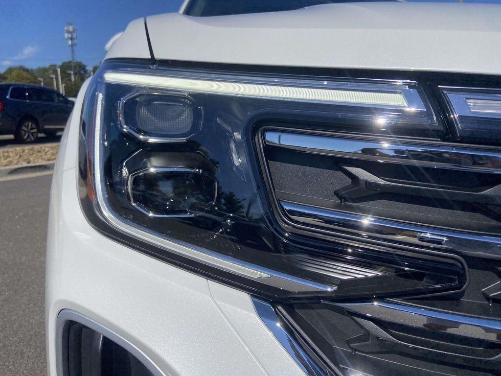 new 2026 Volkswagen Atlas car, priced at $45,475