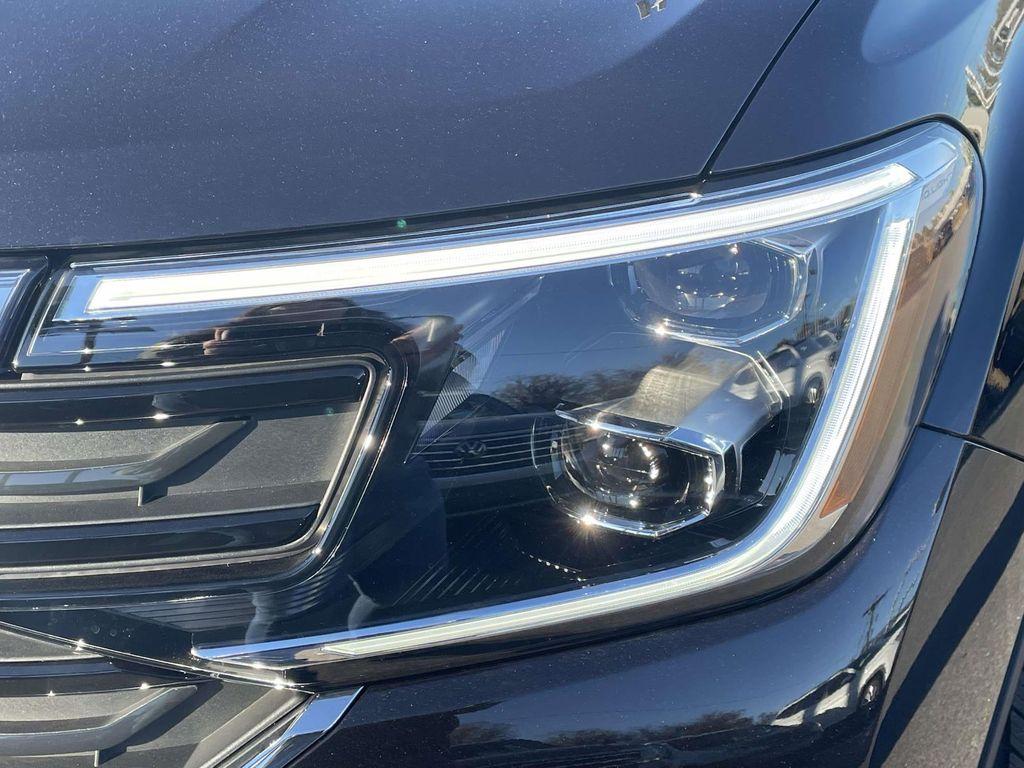 new 2026 Volkswagen Atlas Cross Sport car, priced at $55,391