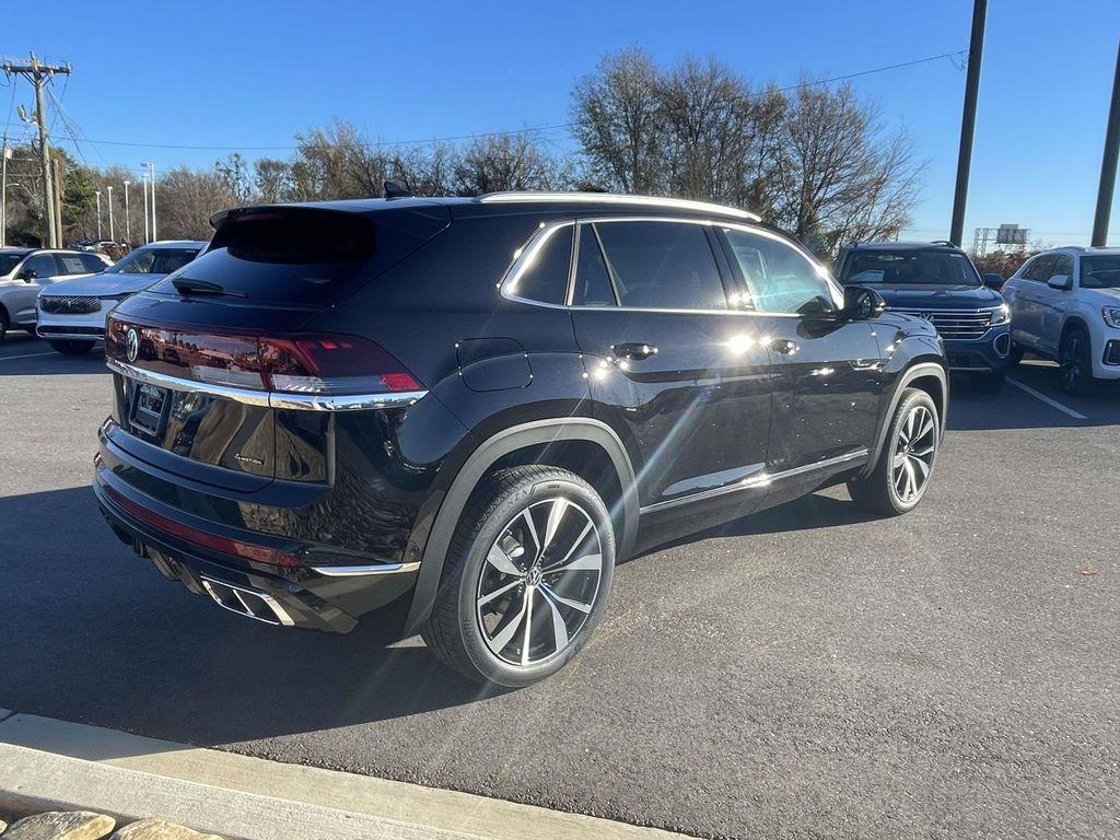 new 2026 Volkswagen Atlas Cross Sport car, priced at $55,391