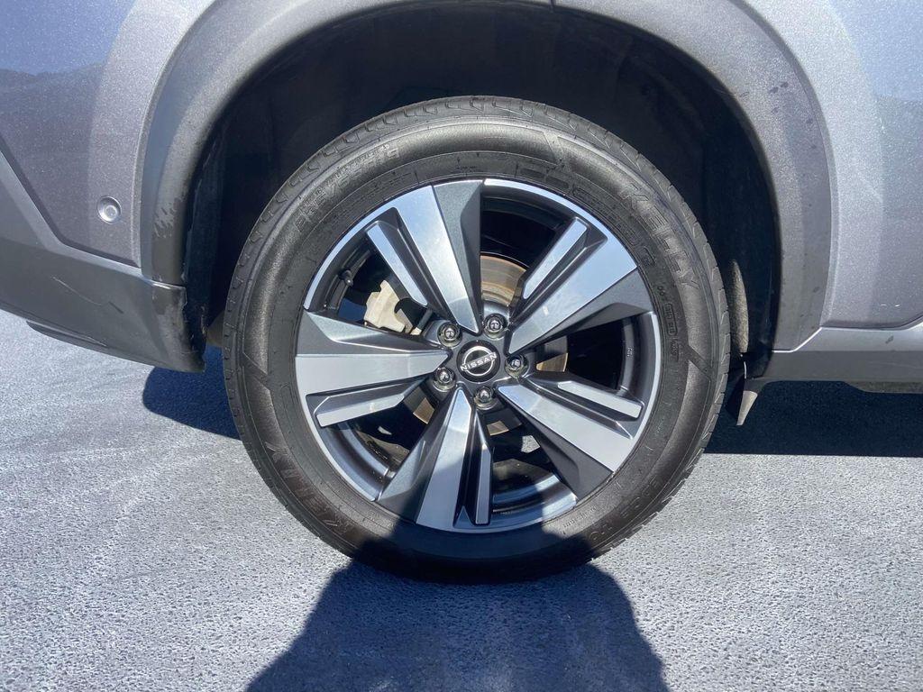 used 2023 Nissan Rogue car, priced at $18,999