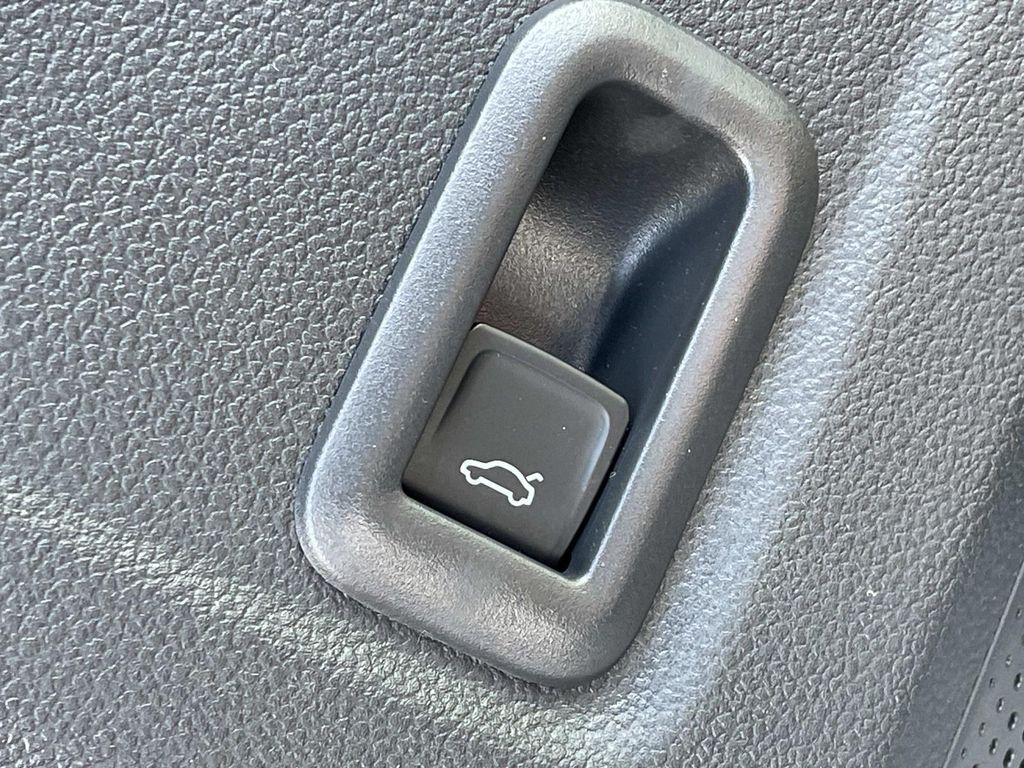 new 2026 Volkswagen Tiguan car, priced at $45,261