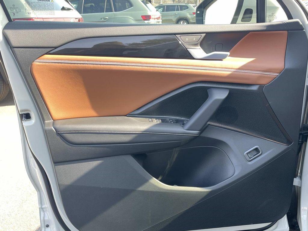 new 2026 Volkswagen Tiguan car, priced at $45,261