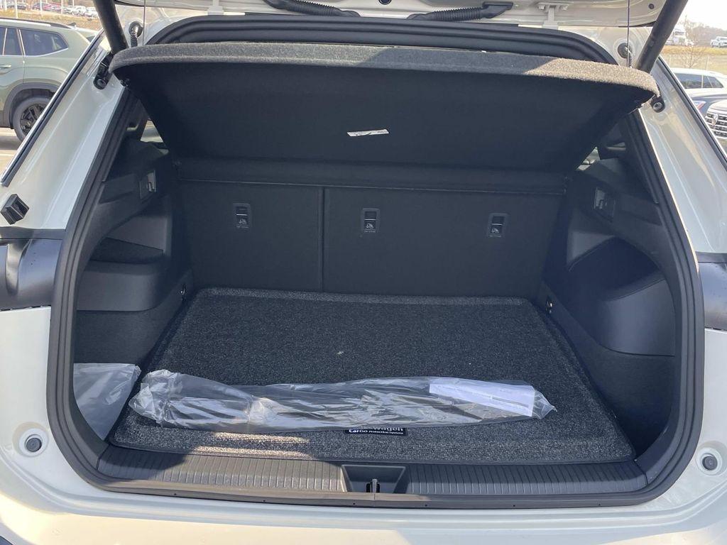 new 2026 Volkswagen Tiguan car, priced at $45,261