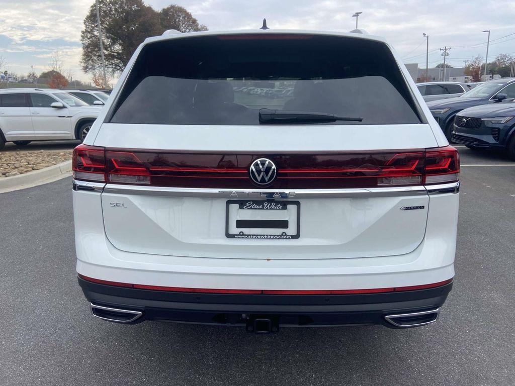 new 2026 Volkswagen Atlas car, priced at $52,541