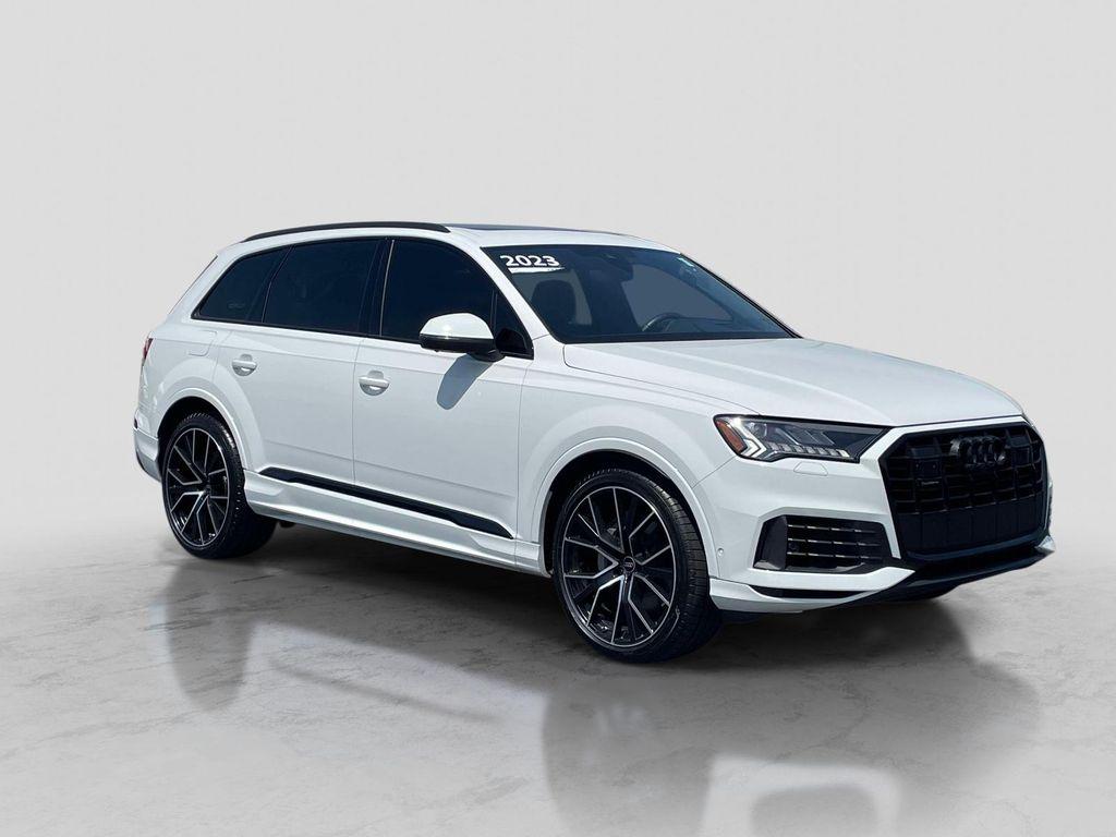 used 2023 Audi Q7 car, priced at $56,995