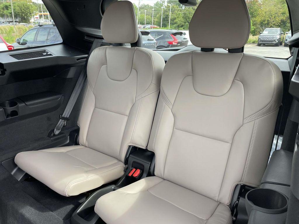 new 2026 Volvo XC90 car, priced at $75,850