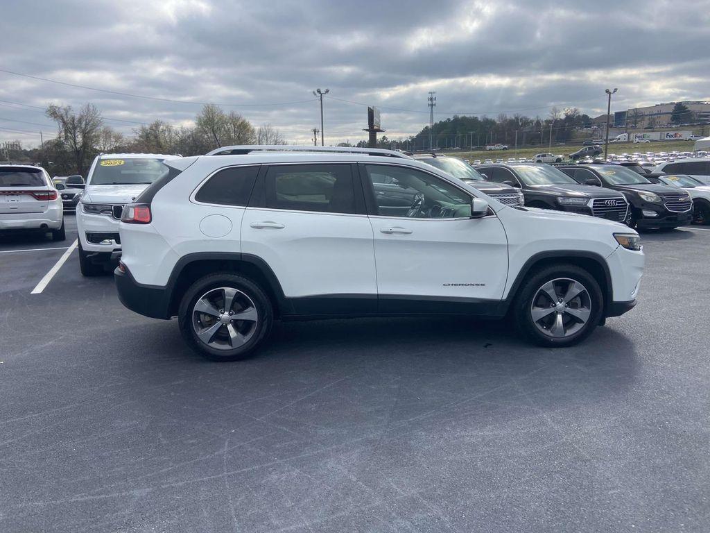 used 2020 Jeep Cherokee car, priced at $11,959