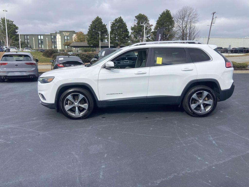 used 2020 Jeep Cherokee car, priced at $11,959