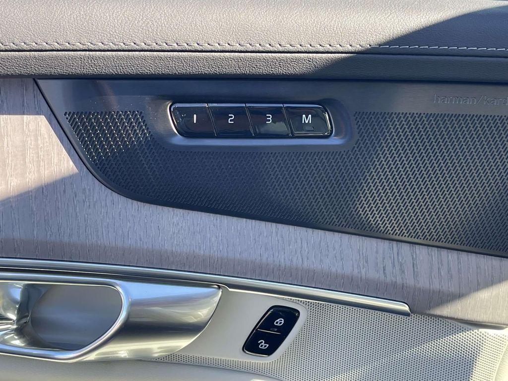 new 2026 Volvo XC90 car, priced at $75,155