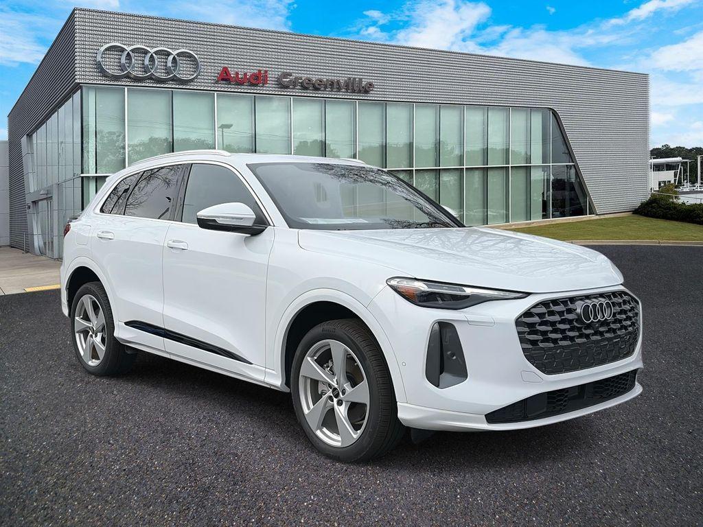 new 2025 Audi Q5 car, priced at $61,390