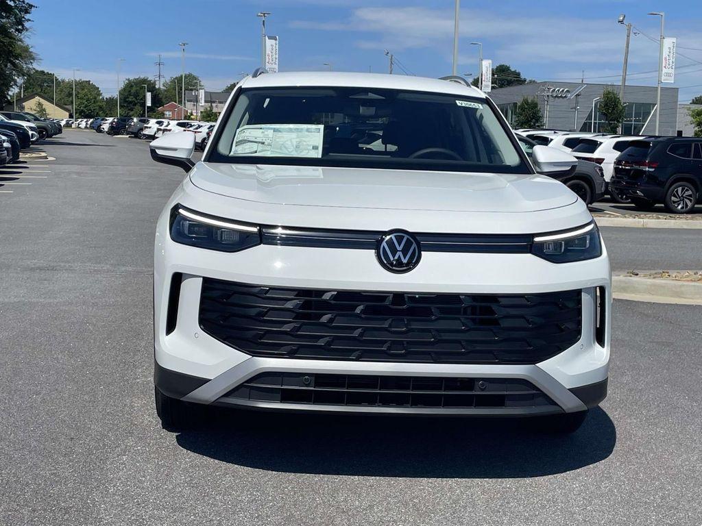 new 2026 Volkswagen Tiguan car, priced at $32,576
