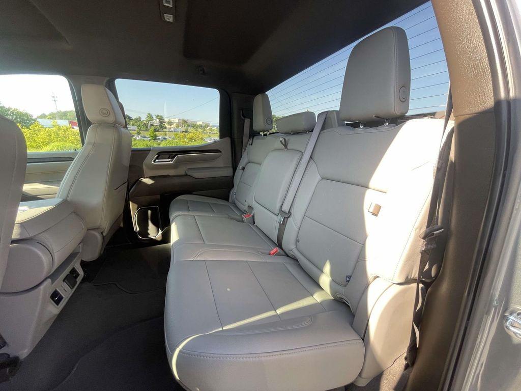 used 2025 GMC Sierra 1500 car, priced at $42,999