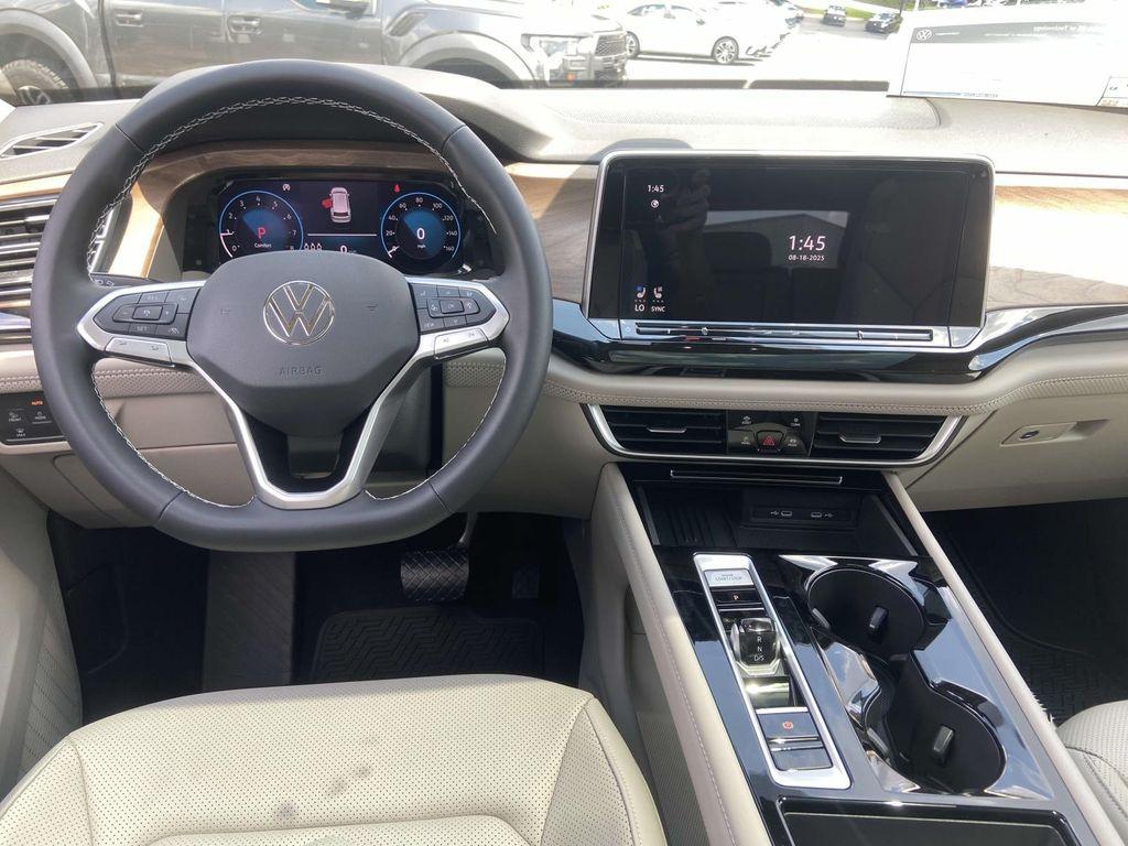new 2026 Volkswagen Atlas car, priced at $45,297