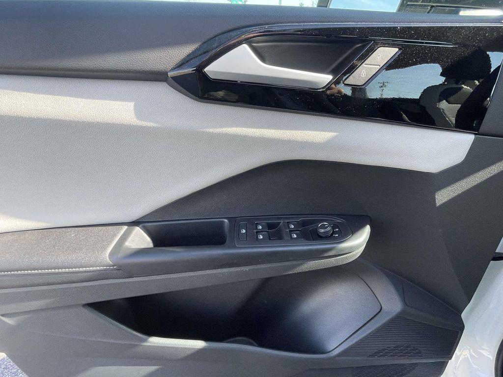 new 2026 Volkswagen Taos car, priced at $28,271